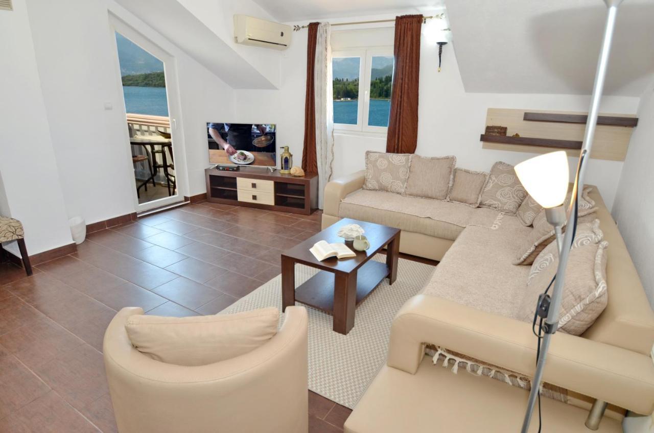 Stradioti Apartments Тиват Экстерьер фото