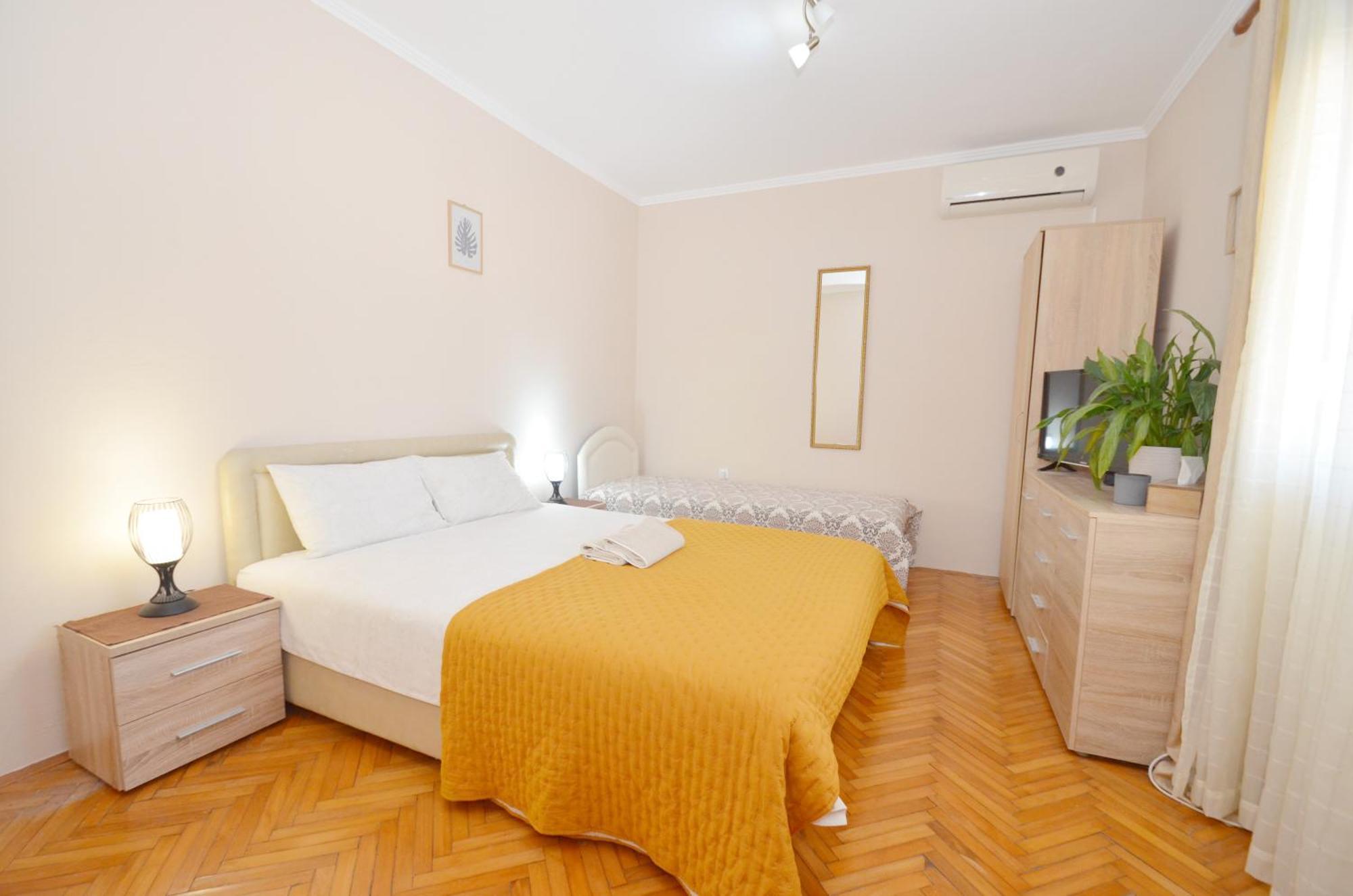 Stradioti Apartments Тиват Экстерьер фото